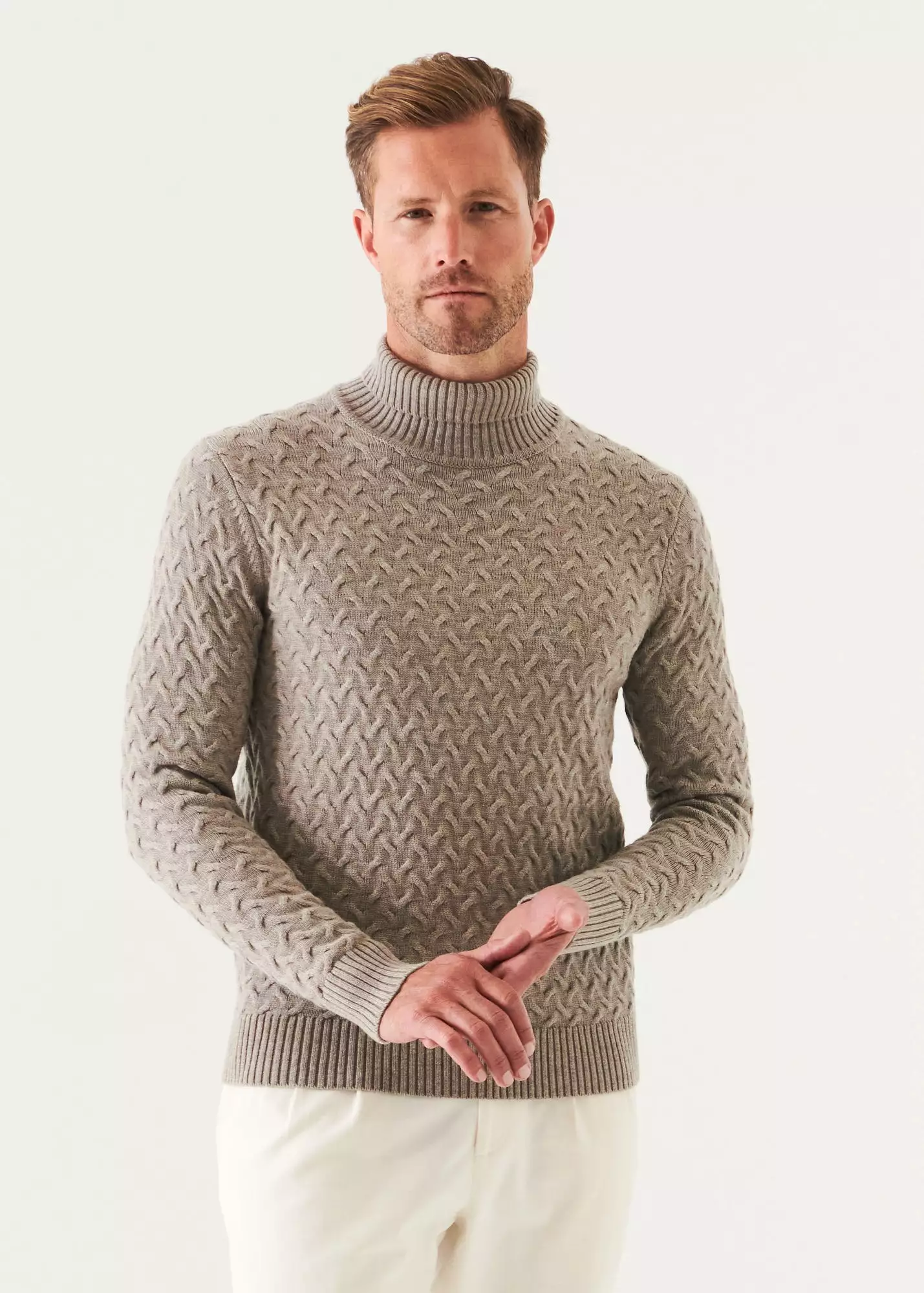 CABLE TURTLENECK