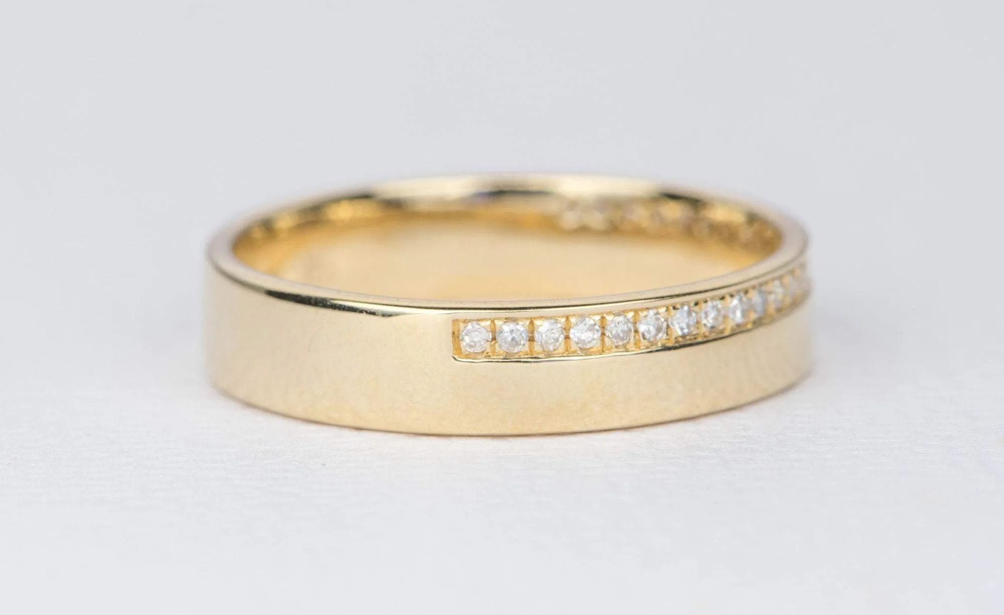 Diamond Wedding Band 14K Gold Half Eternity 4mm Unique Beaded Setting Plain Gold Contrast AD1342V2