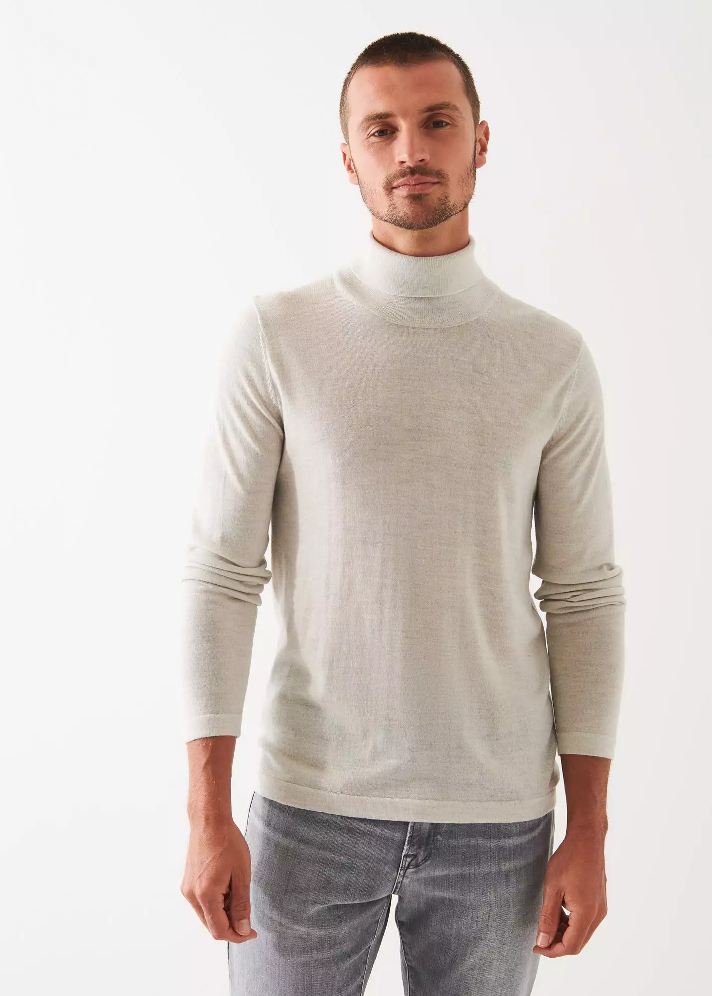 EXTRA-FINE MERINO TURTLENECK