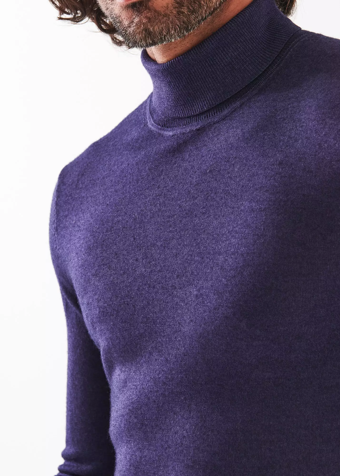 EXTRA-FINE MERINO VINTAGE WASH TURTLENECK