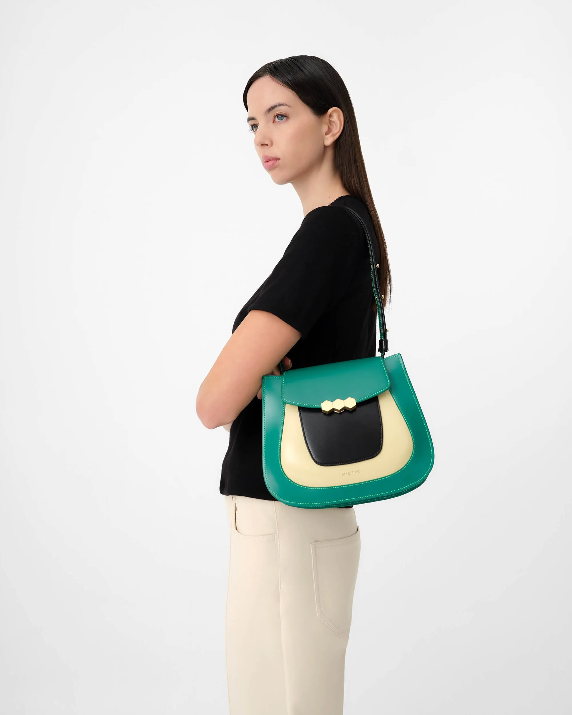 Jill Emerald / Cream / Black