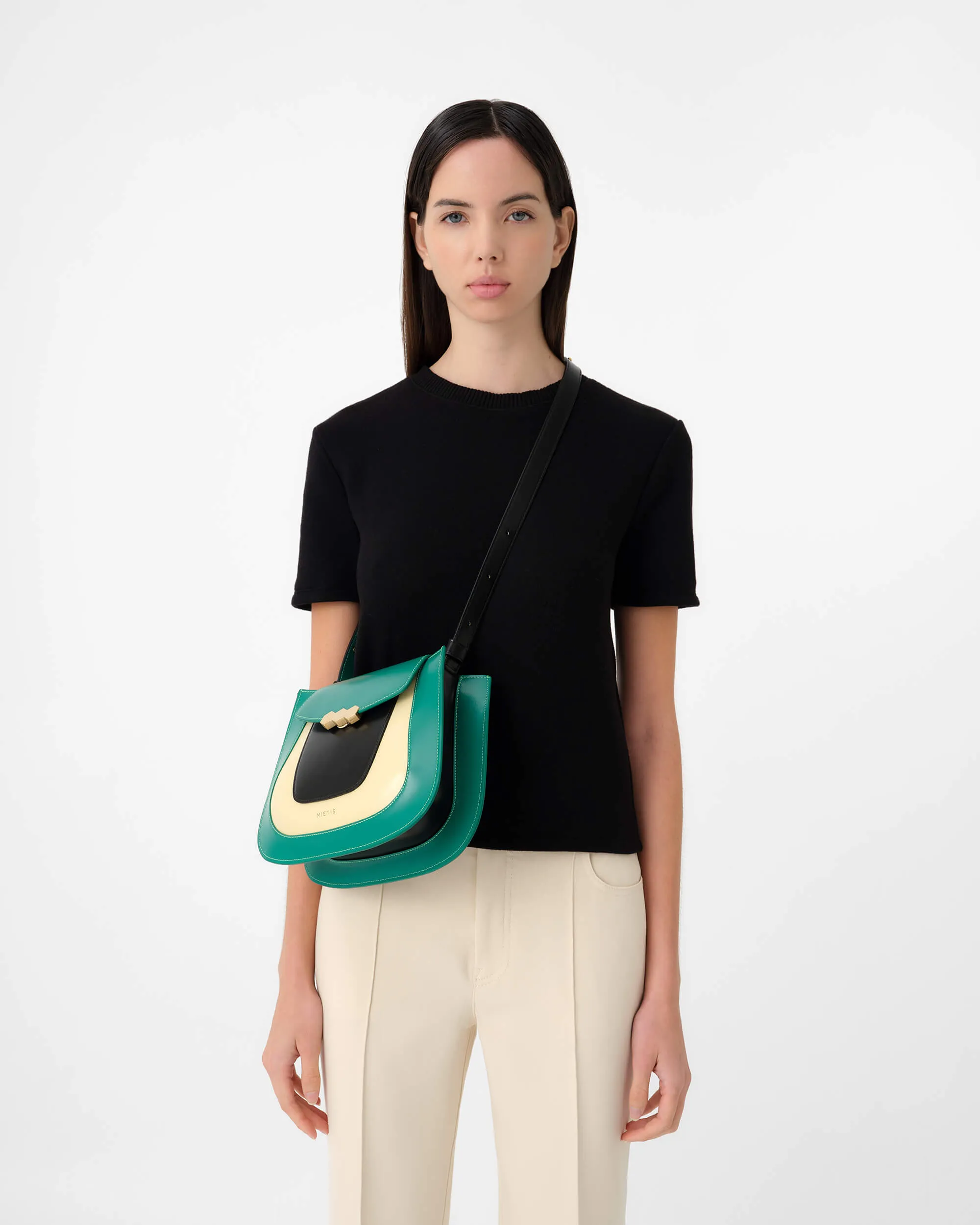 Jill Emerald / Cream / Black