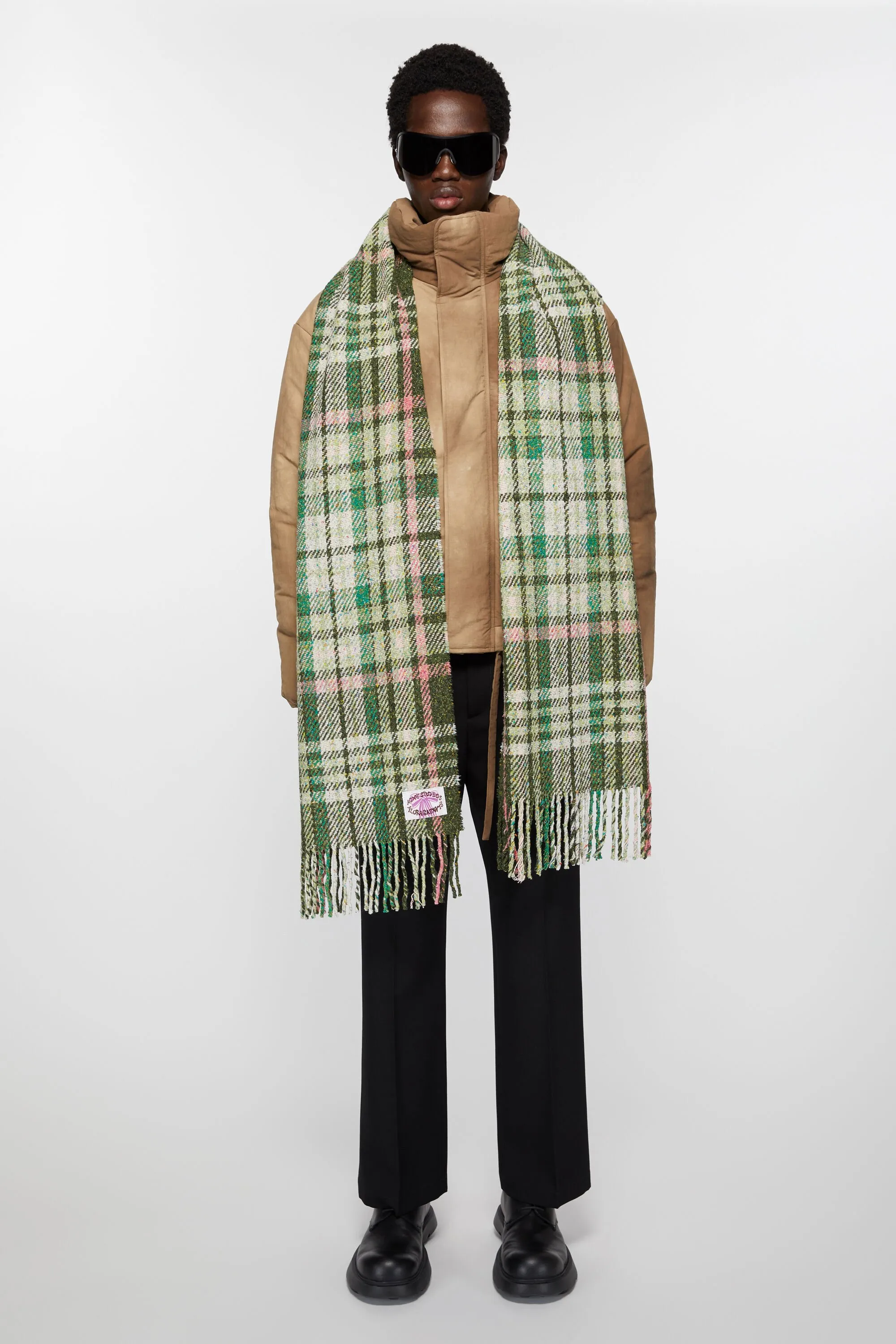 Plaid fringe scarf