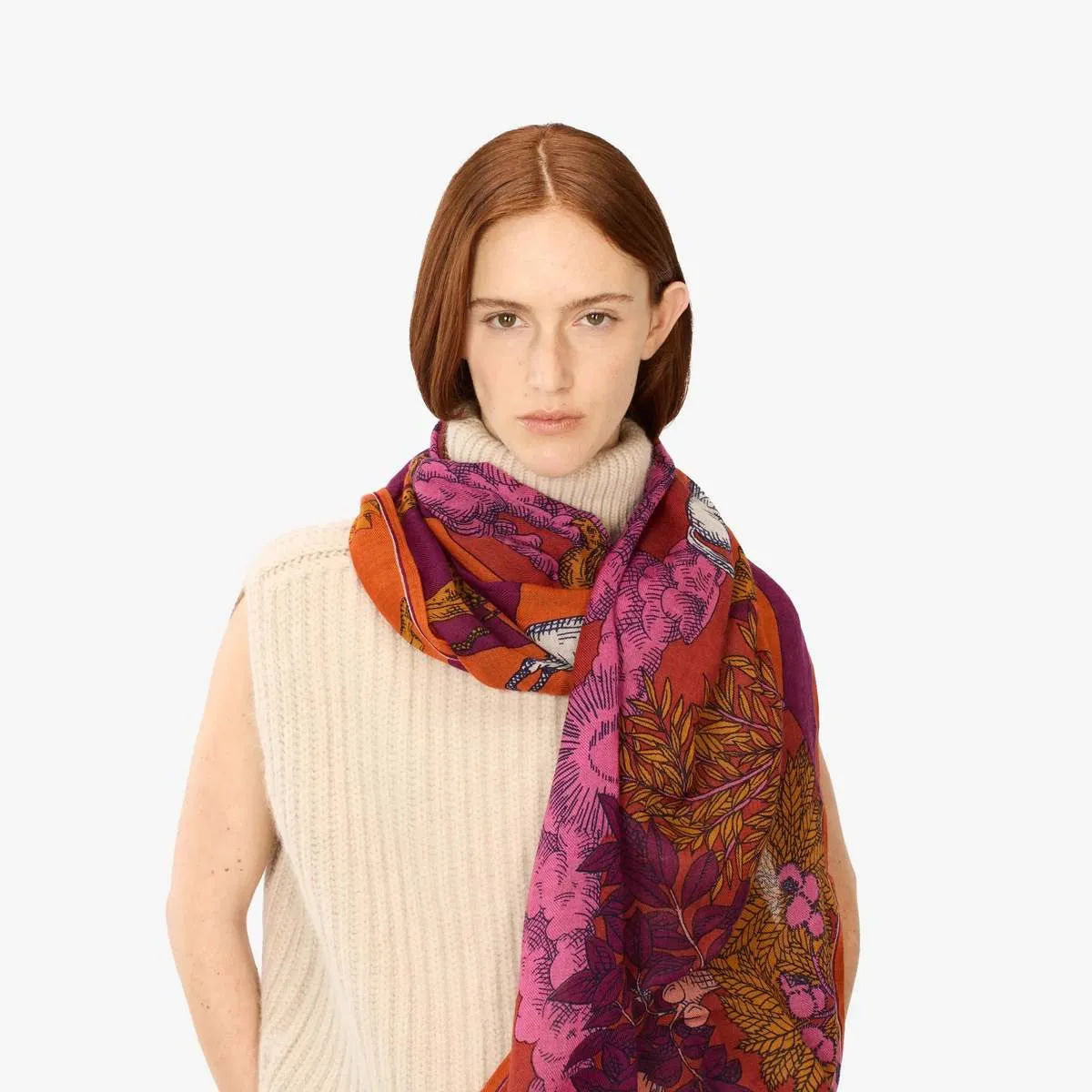 Scarf 55 - Magnus/Red