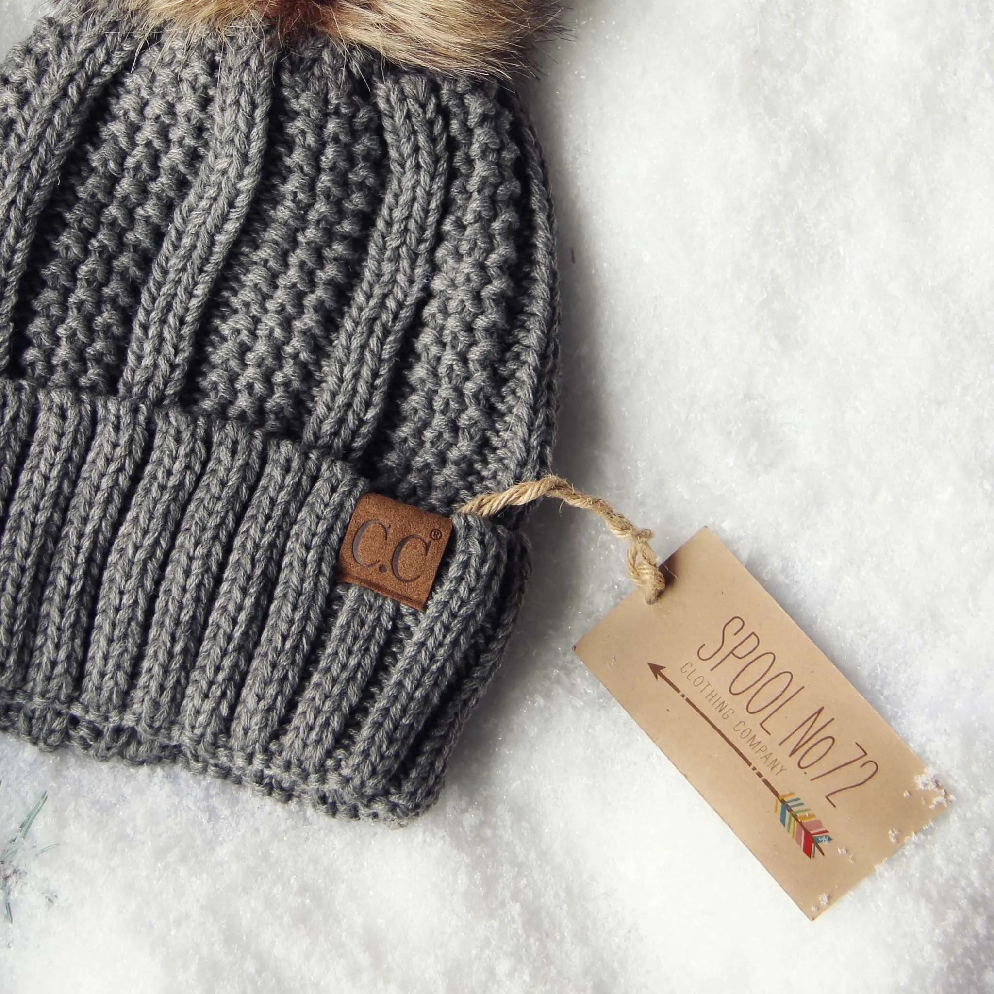 Snow Dust Cozy Beanie in Gray