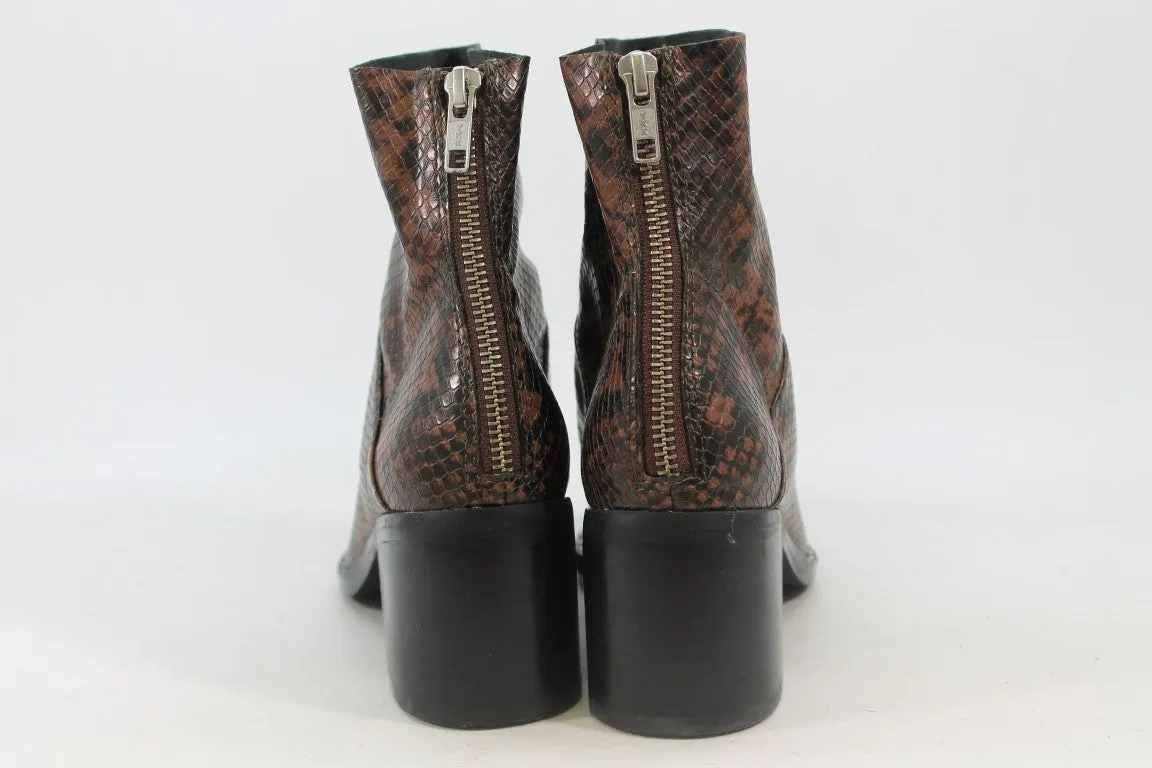 Treasure & Bond Farrah Women's Brown Snake Boots 5.5M(ZAP13782)