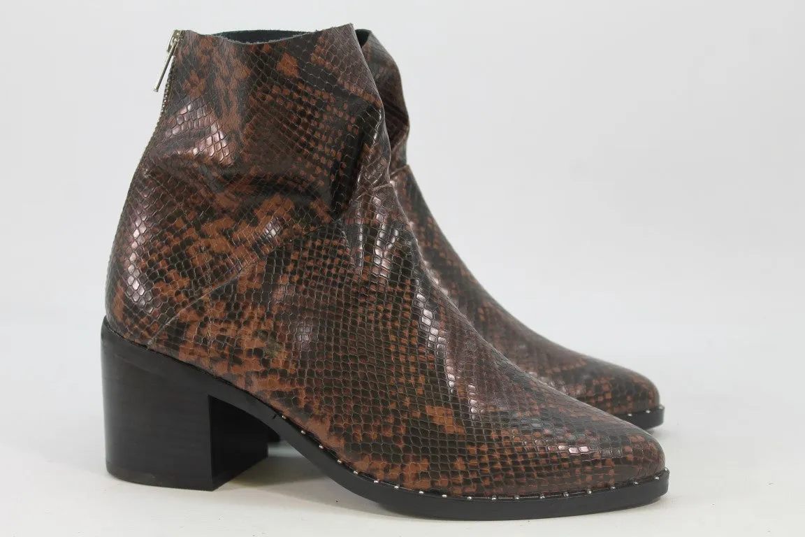 Treasure & Bond Farrah Women's Snake Brown Boots 8.5M(ZAP13153)